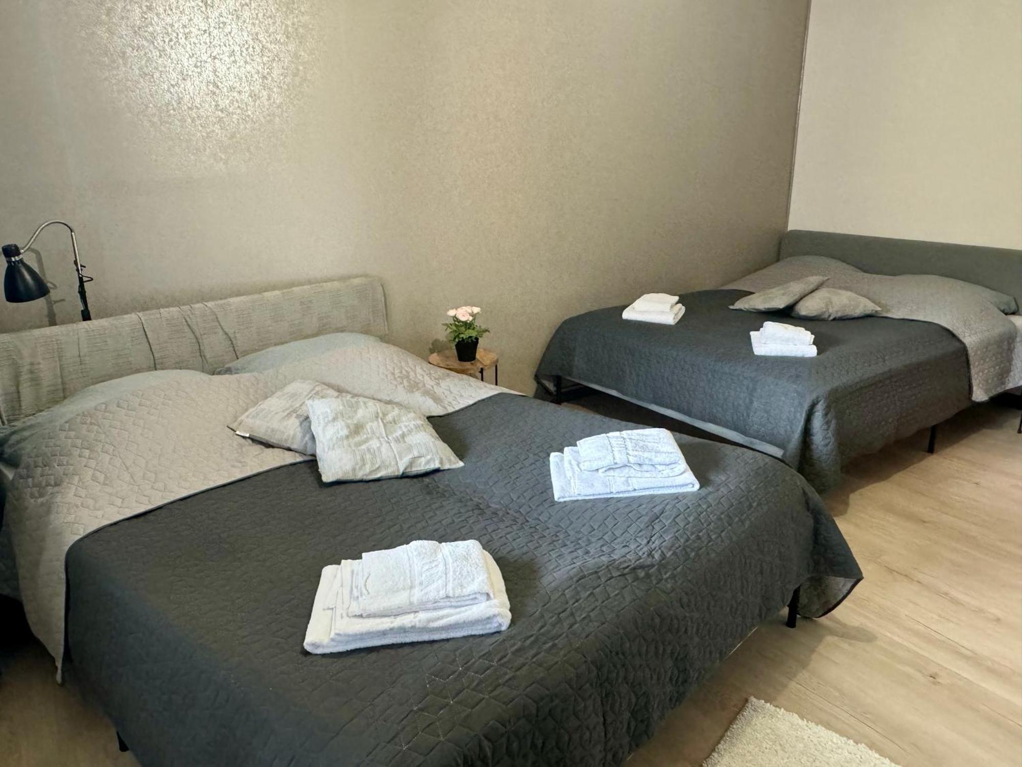 Bookeinfach Bad Ems - Private - Sauna Jacuzzi Whirlpool Swimmingpool Alahna Sup Beachvolleyball Billiards Ping Pong Cinema Theater Music Disco Ball Bbq Und Parkplaetze Exterior photo